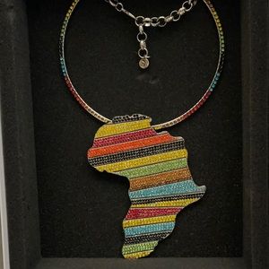 Sassy Jones Afrikaan Luxe Crystal Bib